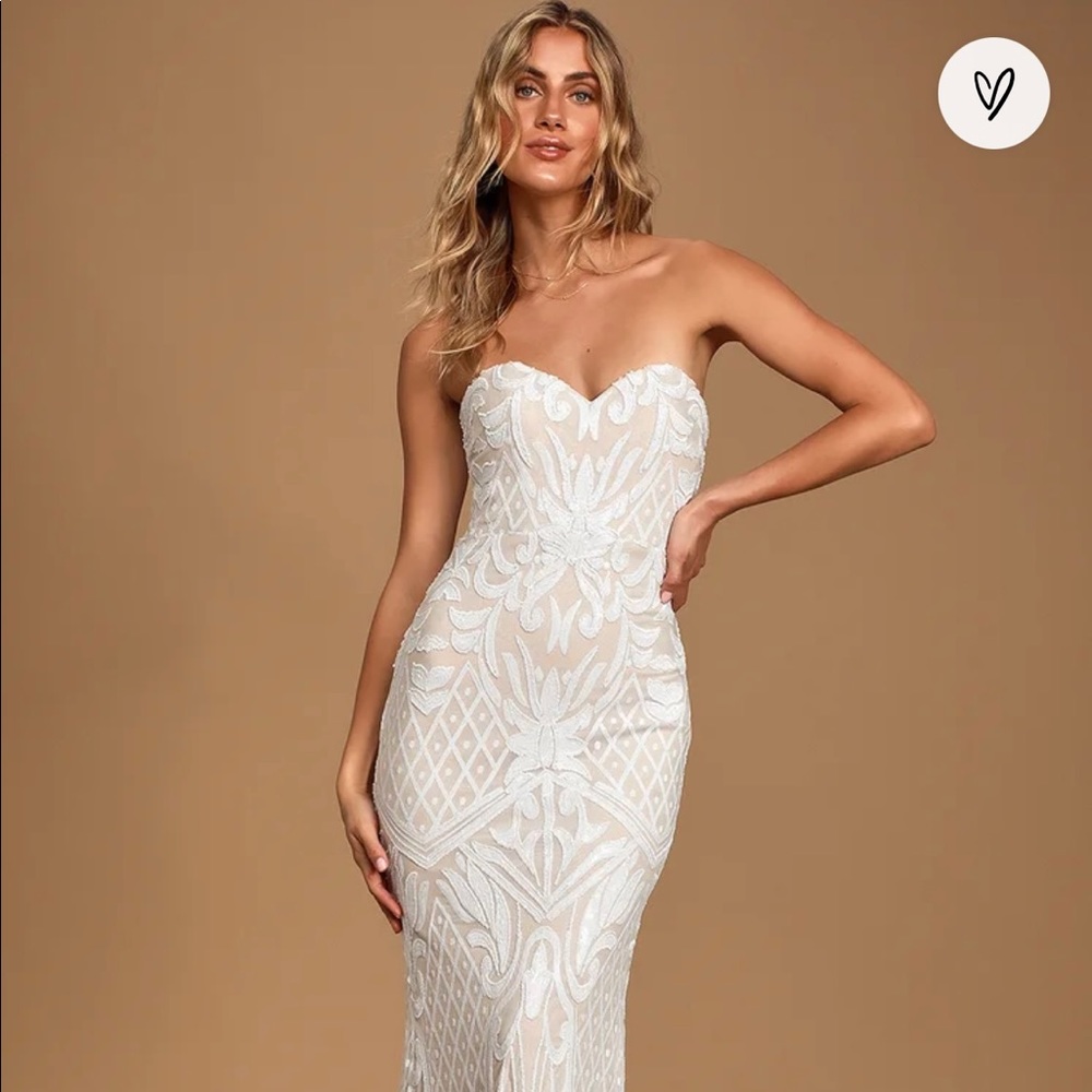 ✅SOLD: Lulu’s white sequin strapless maxi